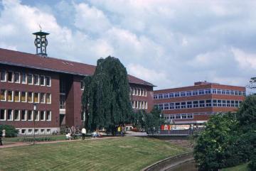 Juristische Fakultät und Universitätsbibliothek der Westfälischen Wilhelms-Universität