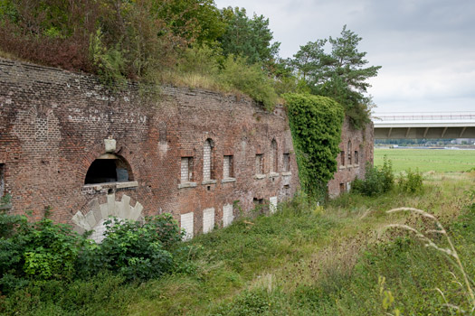 Die Ruine des Fort Blücher (bis 1815 Citadelle Napoléon)