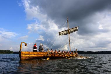 "Ran an die Riemen - Rudern wie die Römer!" heißt es am Familienwochenende.<br>Foto: LWL/A. Kegl