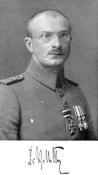 Walter Flex, um 1915 / Quelle: Wikimedia PD
